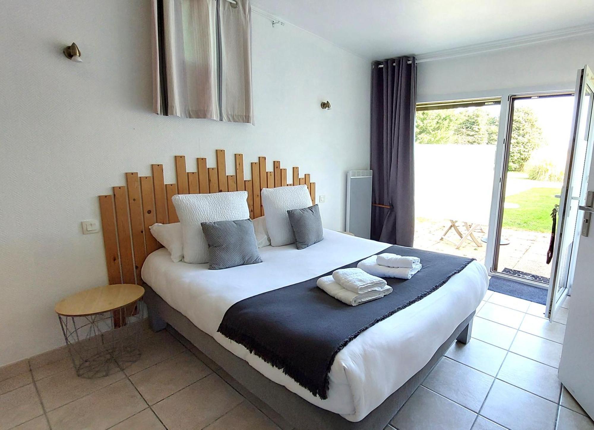 Logis Hotel La Rosiere 特雷西索梅 客房 照片